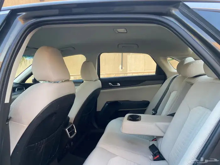 كيا K5استادر سعودي 12