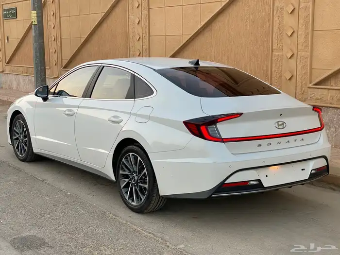 سوناتا 2020 ( بطاقه جمرك 2000cc) 6