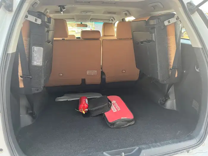 فورتشينر 2023 بدون دبل 12