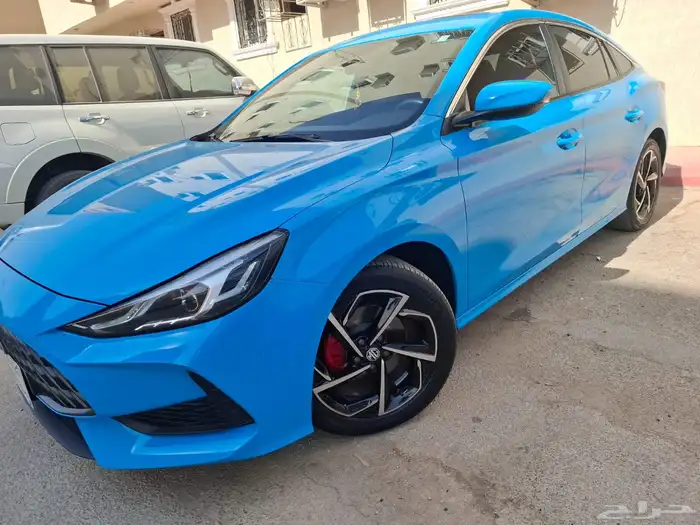 تنازل بدون مقابل MG GT 8