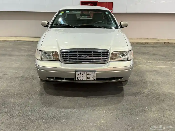 فورد فكتوريا 2011 وكالة صنف 4