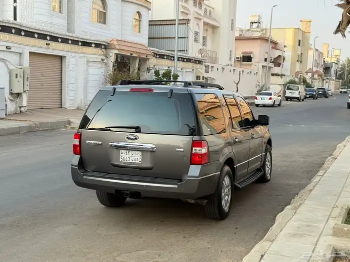 فورد اكسبيدشن 2013 4