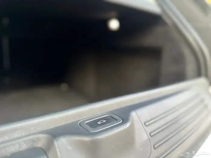 رنج روفر فوج 2016 (( بحالة ممتازة )) 37