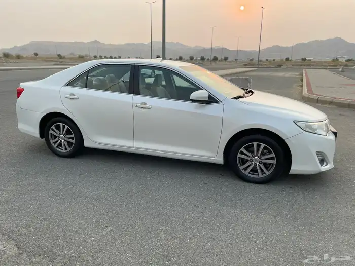 كامري موديل 2015 عداد 455 الف تماتيك بودي بلد 1