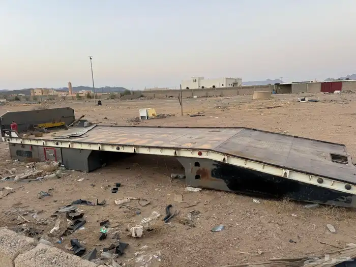 صندوق سطحه سكس الطول 9 متر والعرض 2 متر و67 سانتي 1