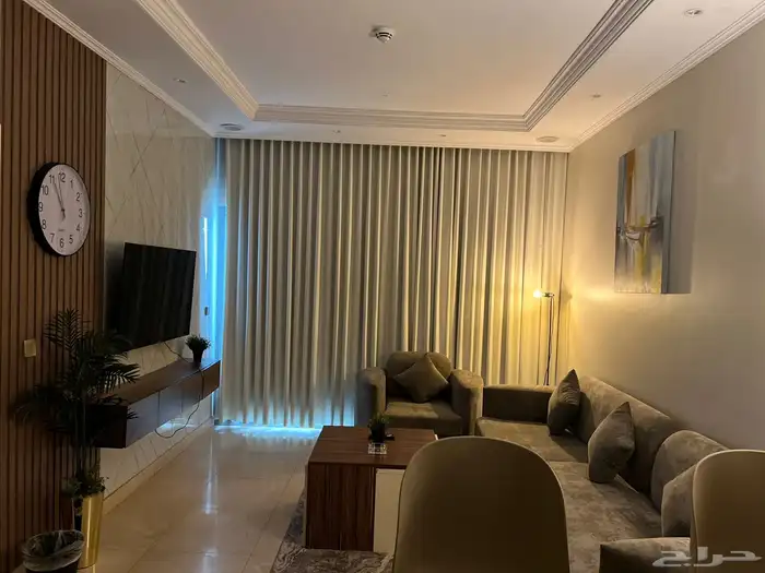 داماك شقة على البحر ببرج داماك اطلاله بحريه مع جاكوزي 4