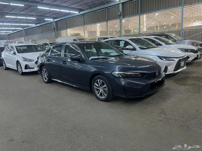 هوندا سيفك LX موديل 2025 عداد قليل جدا 0