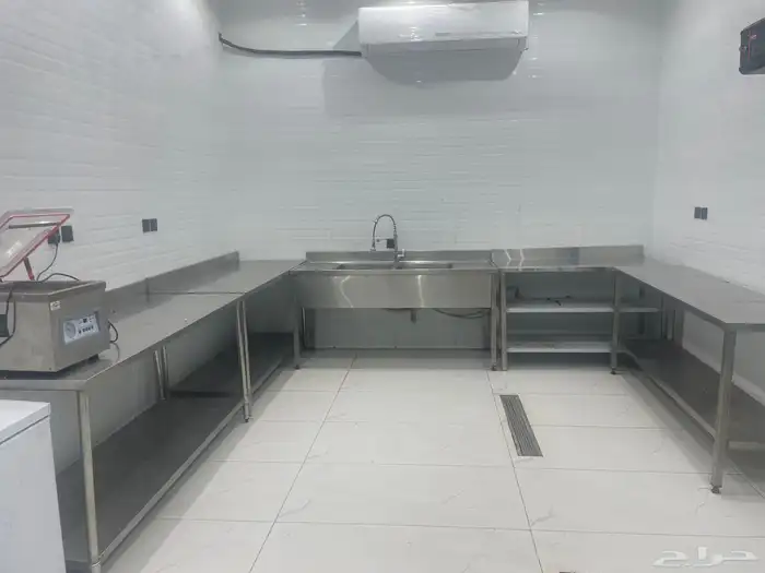 طاولات استانلس ستيل 0