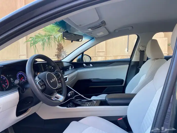 كيا K5استادر سعودي 21