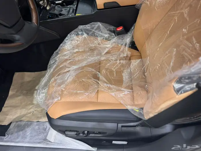 لكزس Es350 cc موديل 2025 لوحه لم تمشي بعد 11