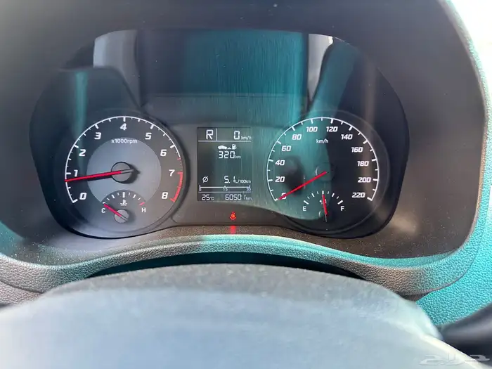 للبيع اكسنت 2022 ممشى قليل 9