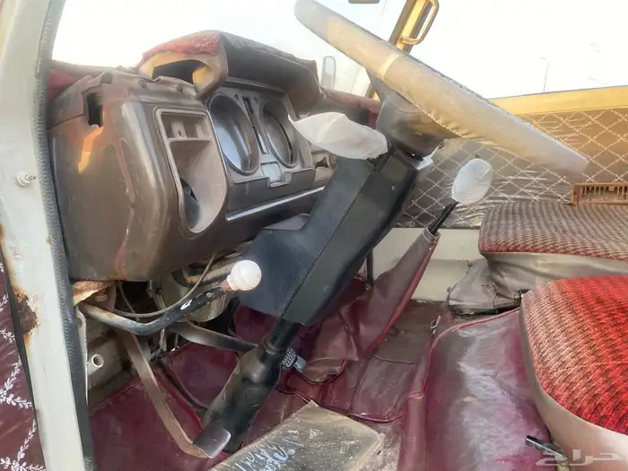 قلاب ديهاتسو 83 نظيف 10