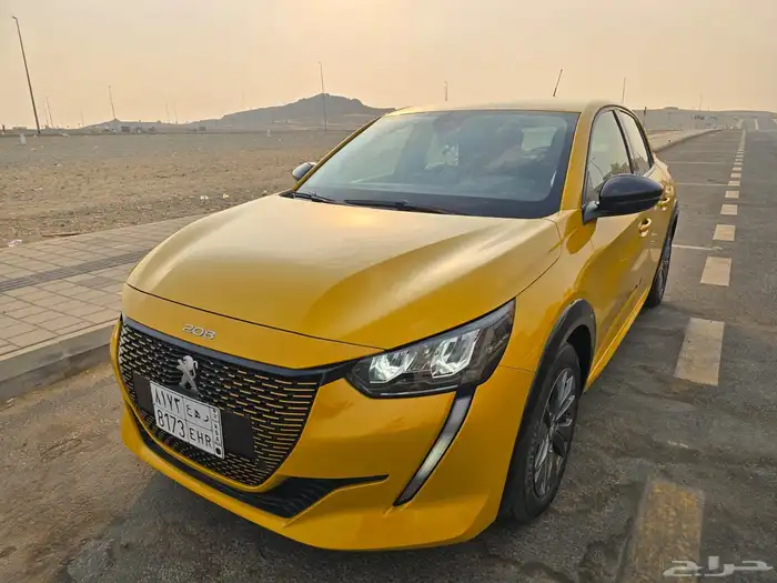 بيجو كهربائية 2023 الممشى اقل من 2000 5