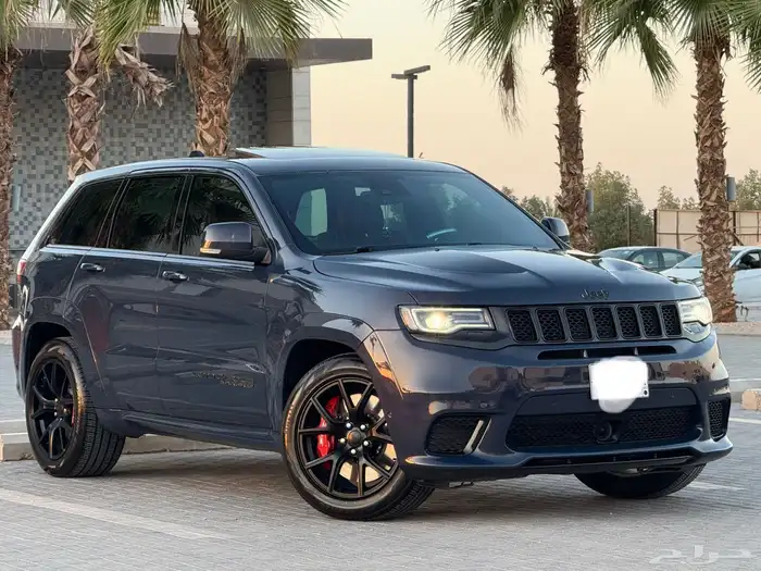 جيب شيروكي تراك هوك 2018 على الضمان 1