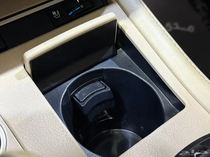 لكزس - ES350 - 2018 - فل كامل ( بحالة الوكالة ) 11