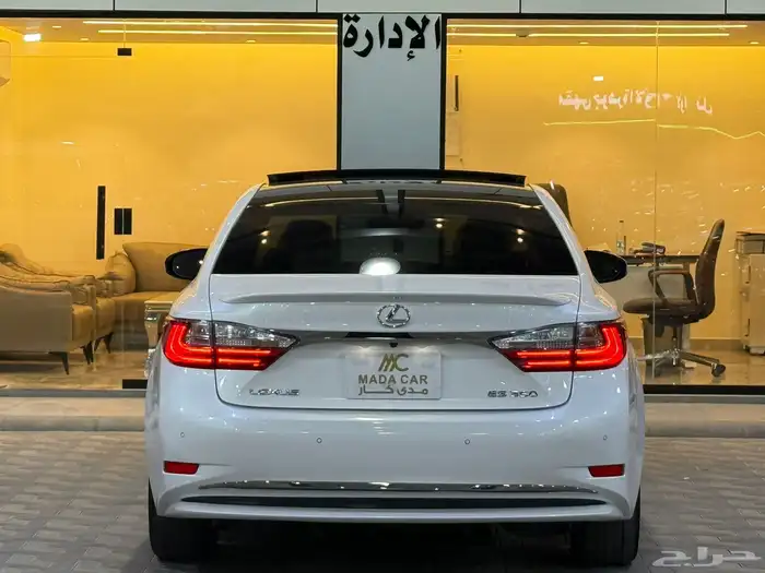 لكزس - ES350 - 2018 - فل كامل ( بحالة الوكالة ) 29