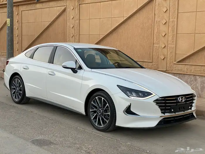سوناتا 2020 ( بطاقه جمرك 2000cc) 10