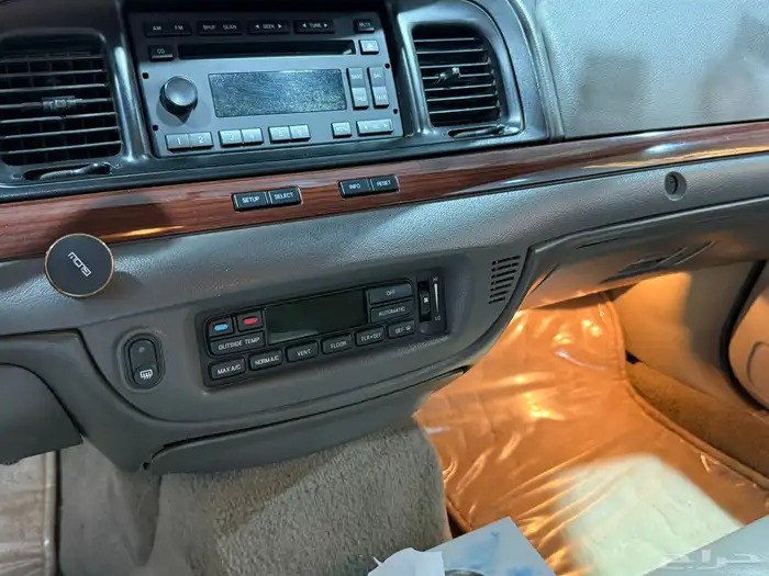 فورد فكتوريا 2011 وكالة صنف 6