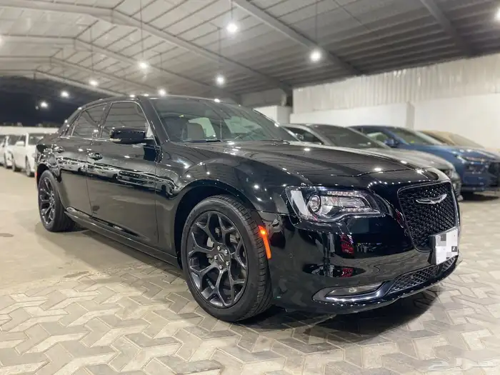 كرايزلر S300 2021 1