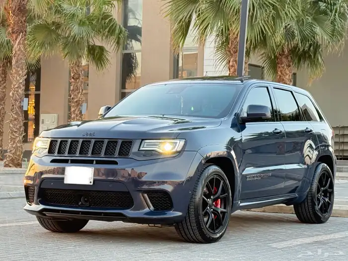 جيب شيروكي تراك هوك 2018 على الضمان 19