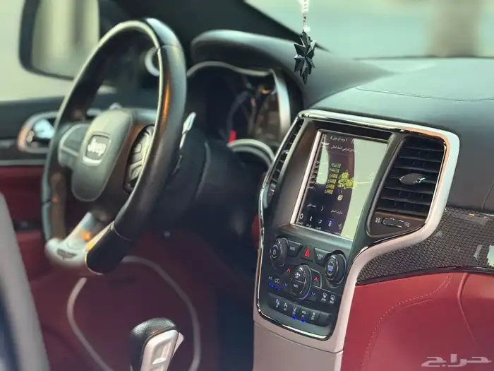 جيب شيروكي تراك هوك 2018 على الضمان 9