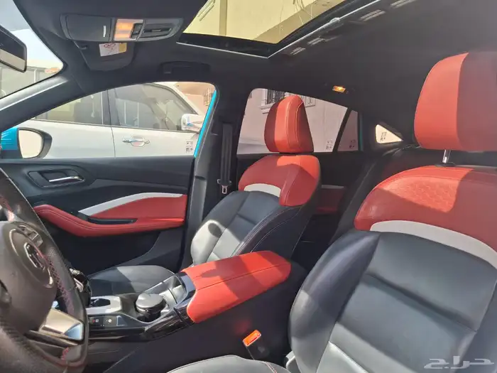 تنازل بدون مقابل MG GT 4