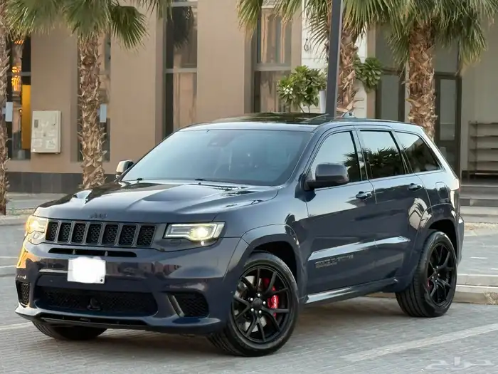 جيب شيروكي تراك هوك 2018 على الضمان 2