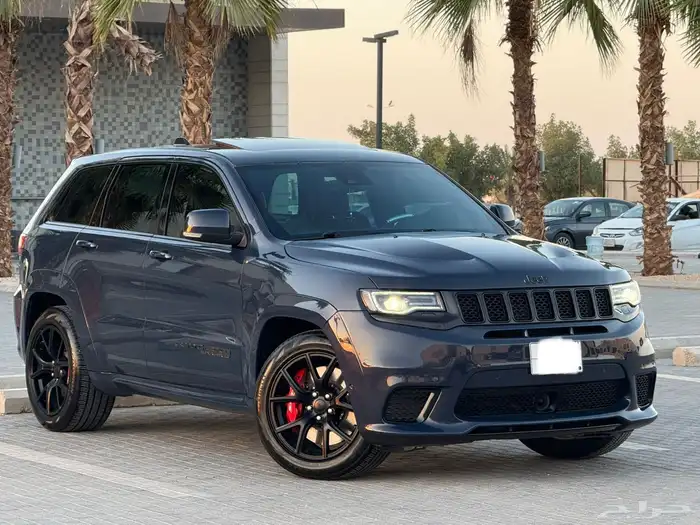 جيب شيروكي تراك هوك 2018 على الضمان 28