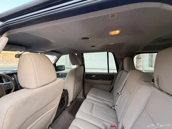 فورد اكسبيدشن 2013 13