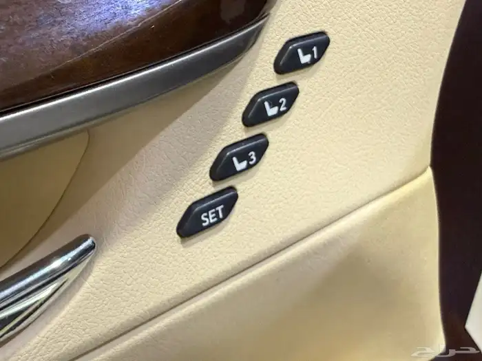 لكزس - ES350 - 2018 - فل كامل ( بحالة الوكالة ) 21