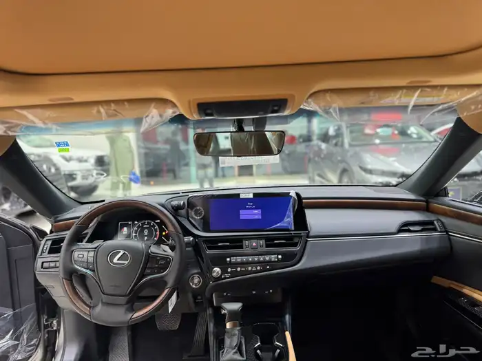 لكزس Es350 cc موديل 2025 لوحه لم تمشي بعد 10
