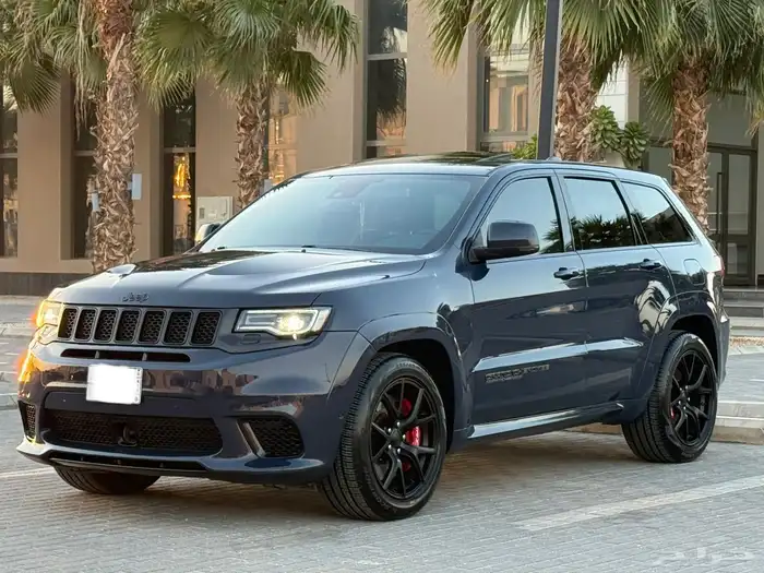 جيب شيروكي تراك هوك 2018 على الضمان 41