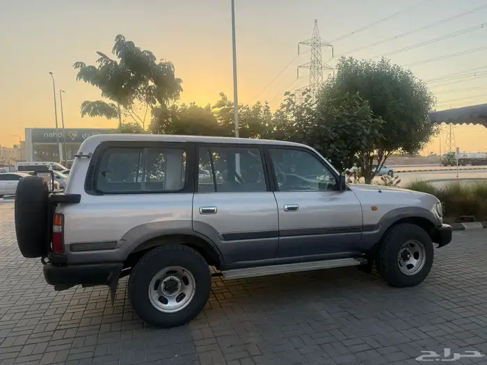 جيب جكس ار مديل 96 ماشي 630 مكينه شرط قير شرط محركات شرط 3