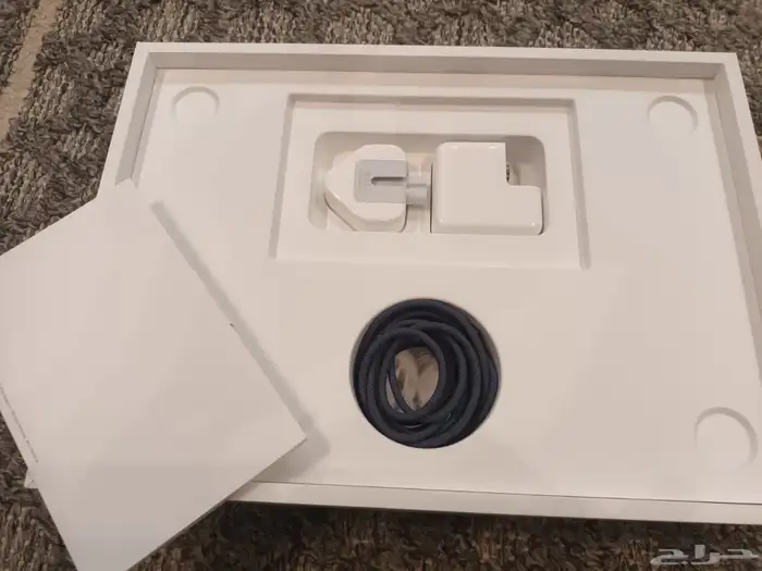 ابل مكا بوك اير m4 3