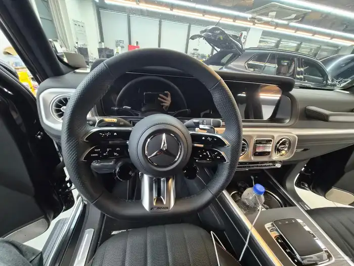 AMG G63 MANUFACTURE   2025 مرسيدس 2