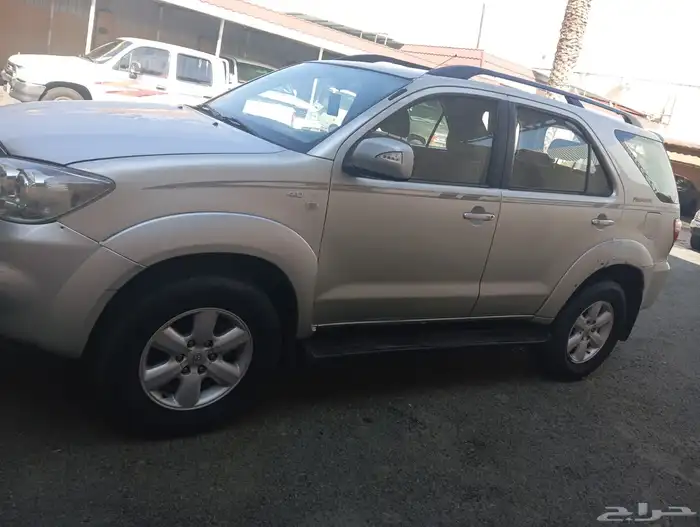 فورتشنر 2009 3