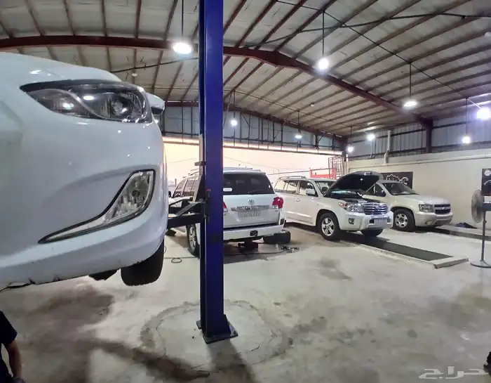 فنيين صيانة سيارات 2