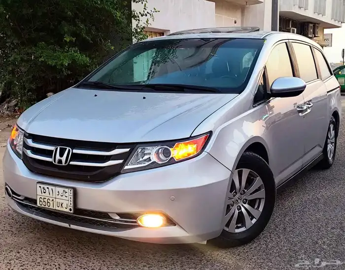 للبيع هوندا اوديسي فل كامل اخت الجديدة بالاحساء 2015 1