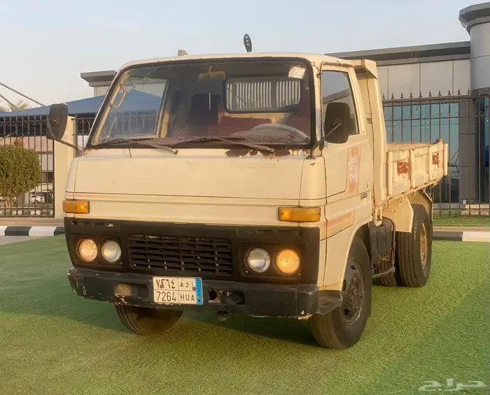 قلاب ديهاتسو 83 نظيف 16