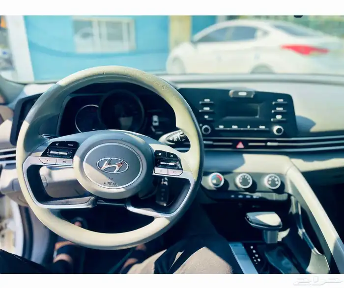 هيونداي النترا 2022 4