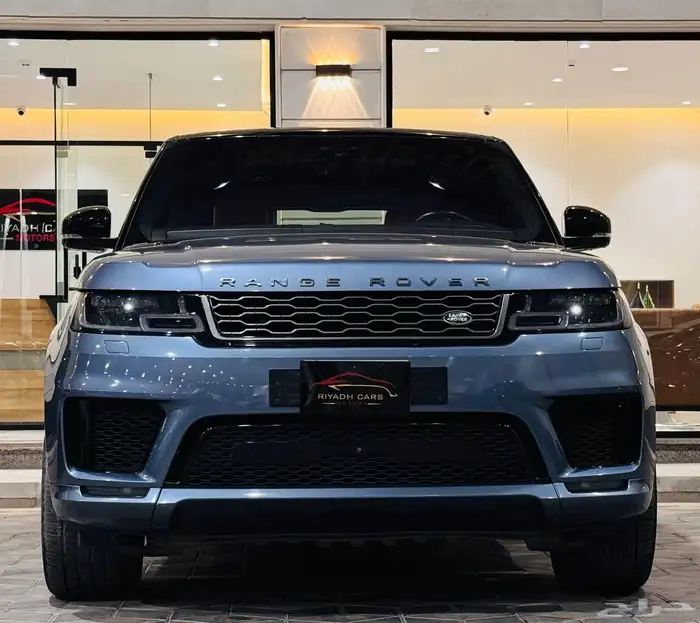 رنج روفر 2018 سبورت V8 ( بحالة ممتازة ) 2