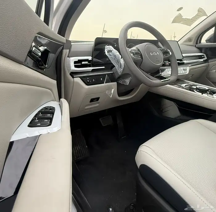 كيا سبورتاج 2025 ( بنزين جديده ) فل كامل بانورما للبيع 19