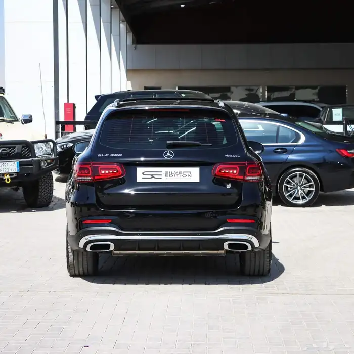 مرسيدس GLC300 موديل 2021 عداد 91 الف كم 2