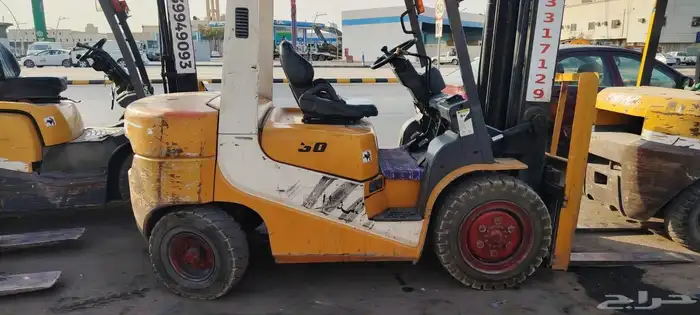 رافعات شوكية فوركلفت رافعه للايجار اليومي والشهري مشوار 7