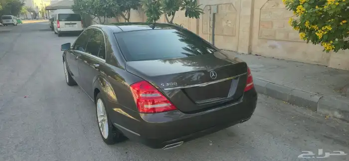 Mercedes 2012 S300 Luxury Package 2