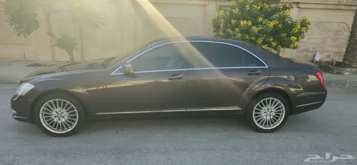 Mercedes 2012 S300 Luxury Package 3