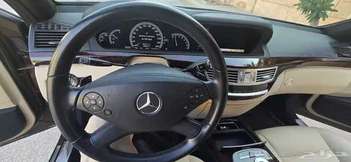 Mercedes 2012 S300 Luxury Package 12