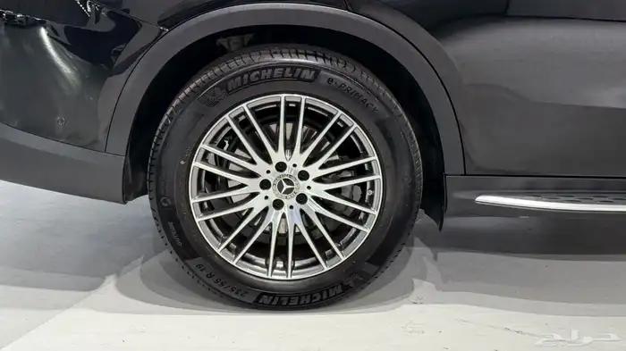 للاستيرادمن كوريا  مرسيدس GLC300 2025 14