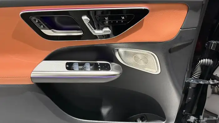 للاستيراد من كوريا _ مرسيدس GLC300 كوبيه _ 2025 5