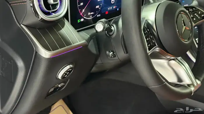 للاستيراد من كوريا _ مرسيدس GLC300 كوبيه _ 2025 6